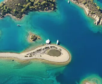 Fethiye Yassı Adalar deniz tekne turu havadan görünüm